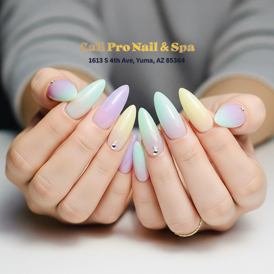 Trendy nail colors